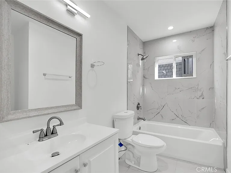 13018 Valleyheart Dr #4 — Photo 6