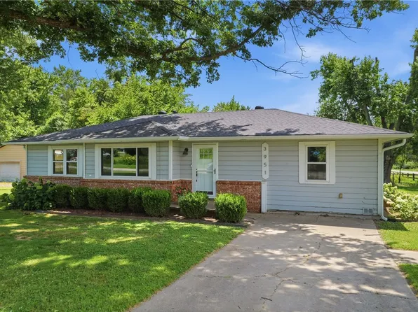 3951 Southland Dr, Springdale, AR 72764