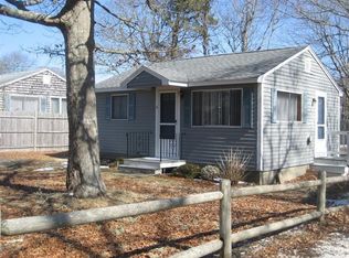 6 Maine Ave, West Yarmouth, MA 02673