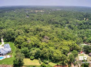 22969 Main St, Fairhope, AL 36532