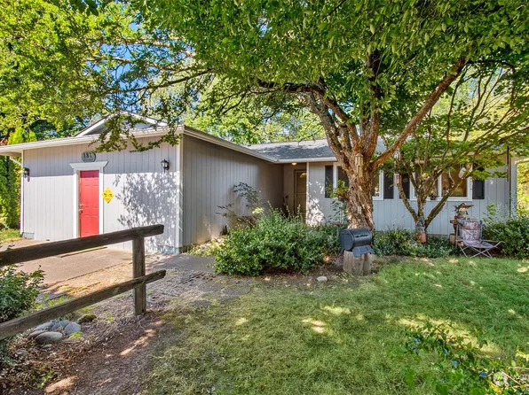 181 Valley Meadows Drive, Chehalis, WA 98532
