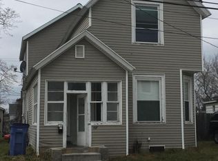 327 Hogadone Ave SW, Grand Rapids, MI 49504