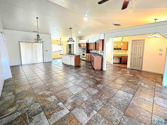 3rd image of 3207 Grey Hill Cir