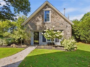 Knight Cottage Condominium, Newport, RI 02840