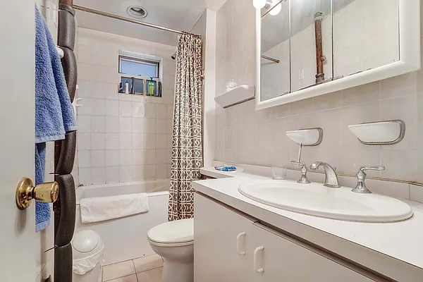 Sold by Compass | media 5