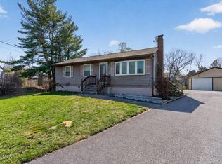 25 Dorchester Drive, Stillwater, NY 12170