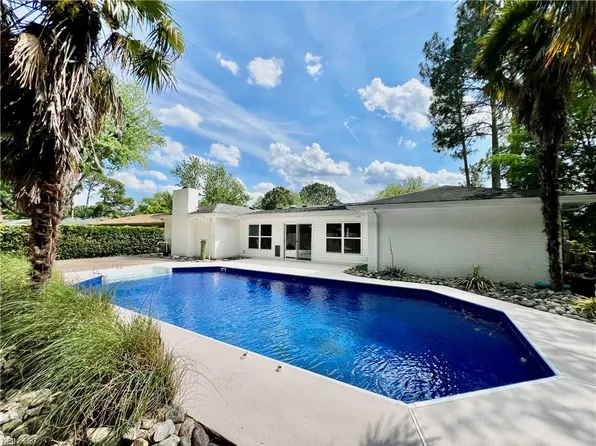 4912 Brandywine Dr, Virginia Beach, VA 23464