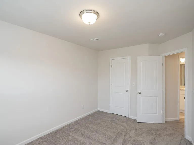2031 Sperling Dr — Photo 27