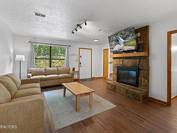 3rd image of 3729 Plaza Way #141