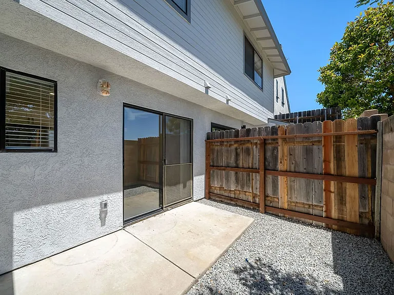 180 Brisco Rd — Photo 34