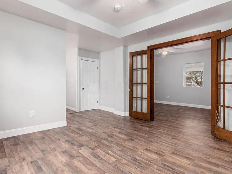 188 S Terrace Ave — Photo 9
