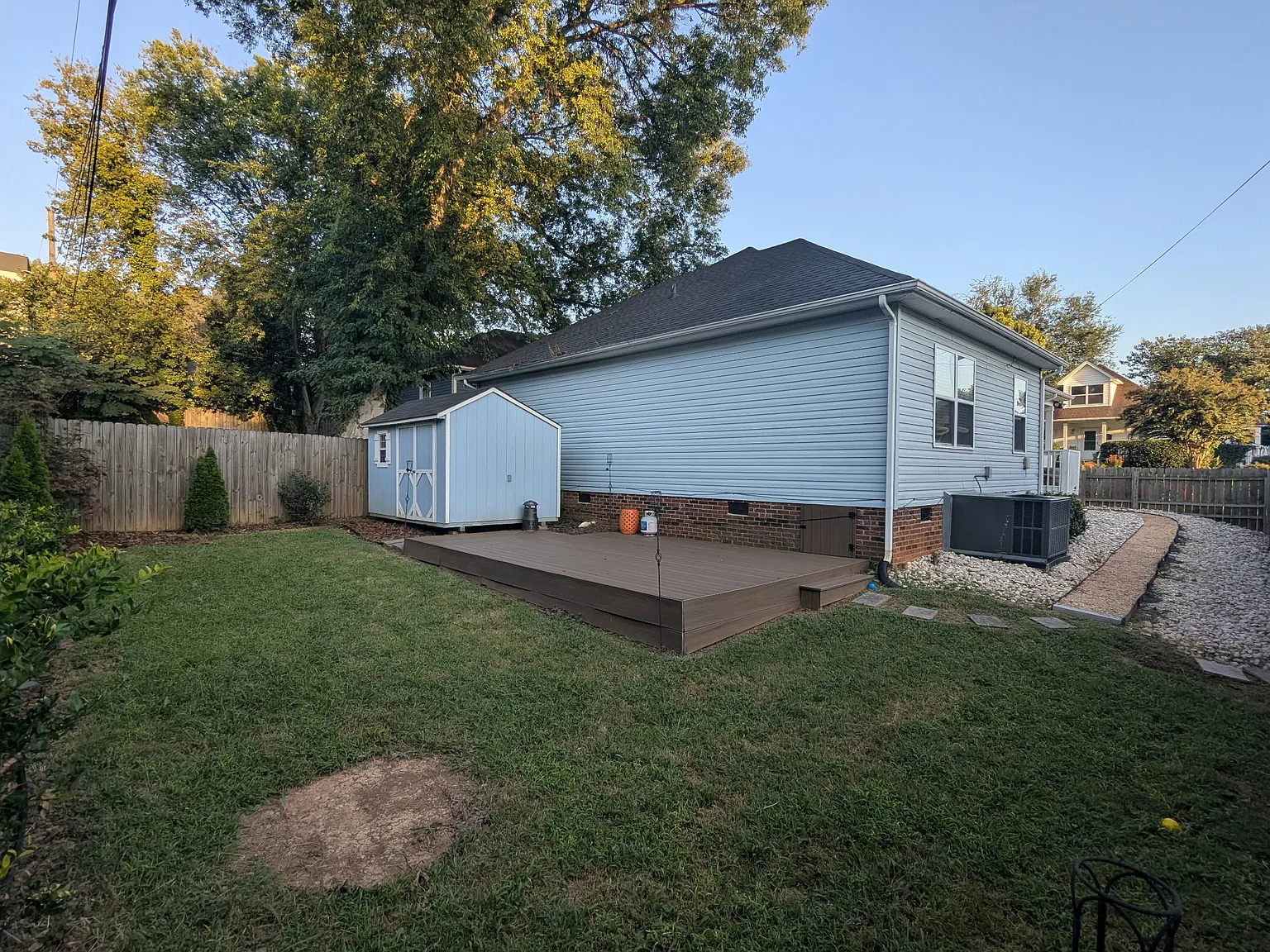 4 bed, 1332 sqft, $2,500 — Photo 3