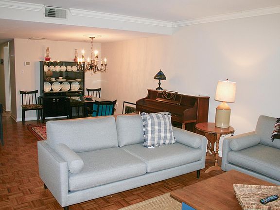 3rd image of 3636 Taliluna Ave APT 315