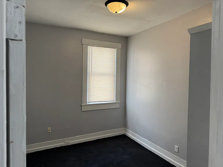 1601 E Market St — Photo 4