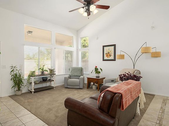 5th image of 147 Santa Monica Ave