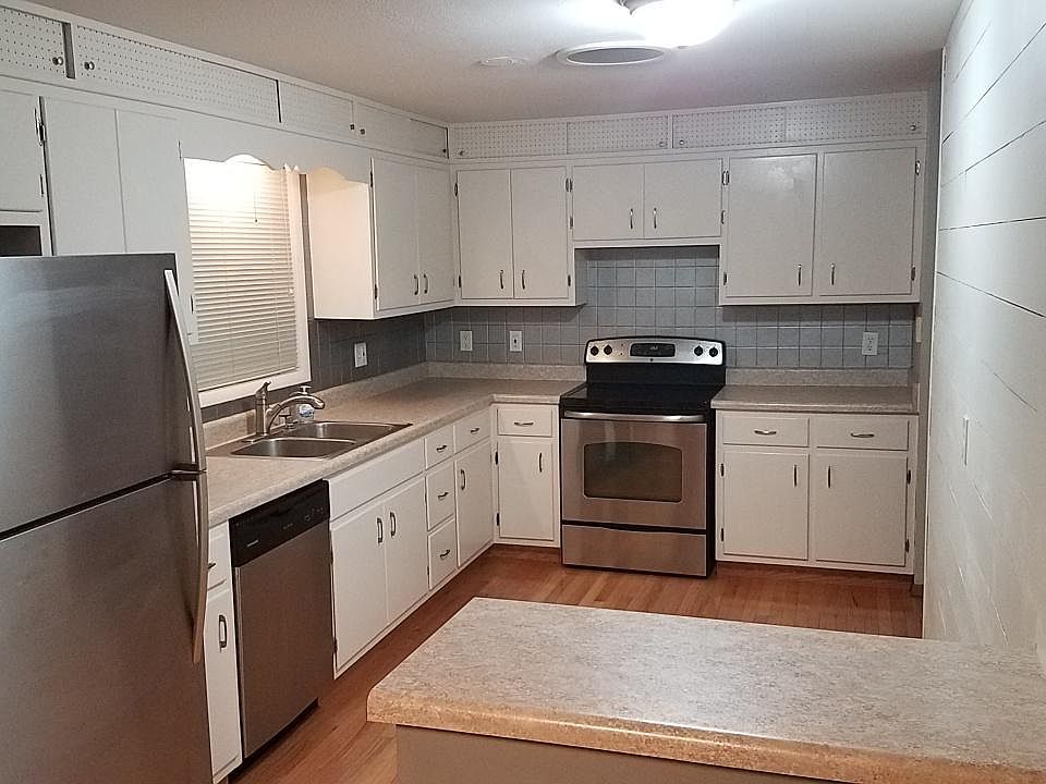 1st image of 614 Barbara Dr
