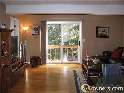 Living Rm 1
