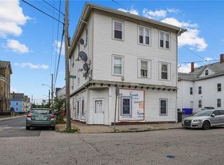 76 Slater St, Pawtucket, RI 02860