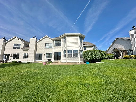 4th image of 16417 Francis Ct
