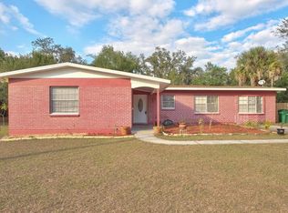 4910 Temple Heights Rd, Tampa, FL 33617