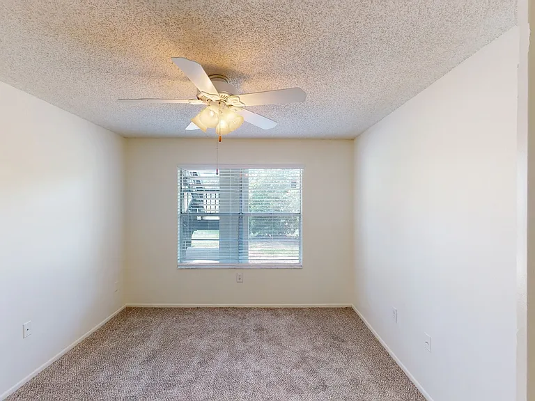 Lakewood Place — Photo 81