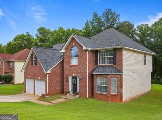 5841 SW Cobalt Dr, Powder Springs, GA 30127