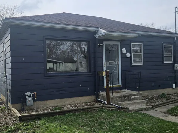 935 Adrian St, Waterloo, IA 50703