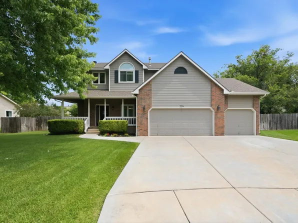 224 N Pinecrest Ct, Andover, KS 67002