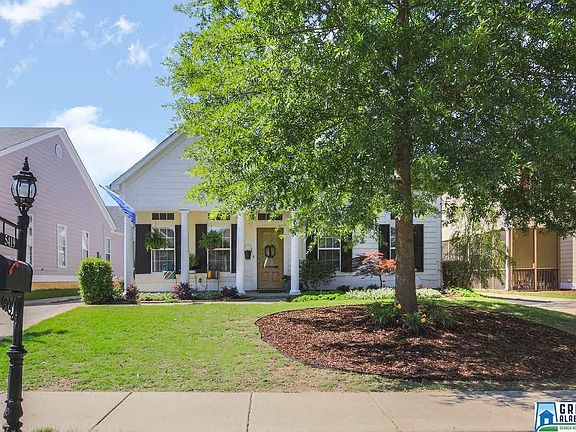 2nd image of 5419 Camellia Ln