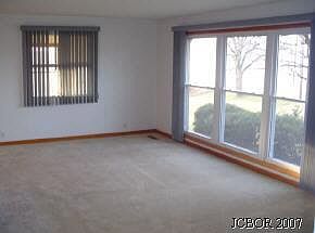 5th image of 2412 E County Road 200 N