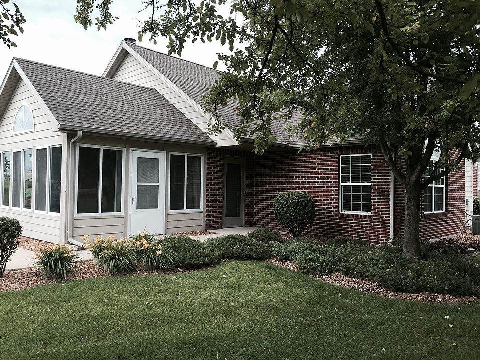 1st image of 315 Steeplechase Cir