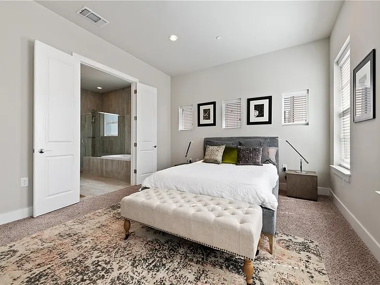 1305 Town Creek Dr #5 — Photo 17