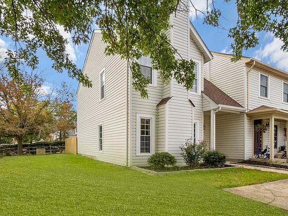 2nd image of 4516 Marlwood Way