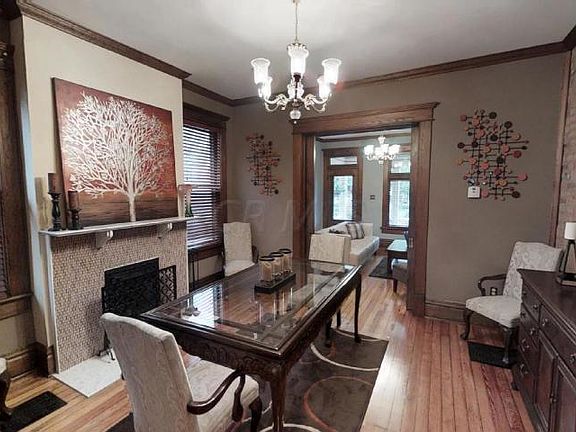 5th image of 374 W Hubbard Ave