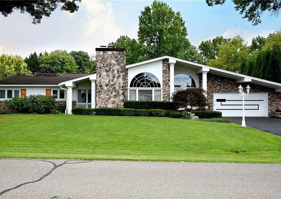 1st image of 1141 Carmont Dr