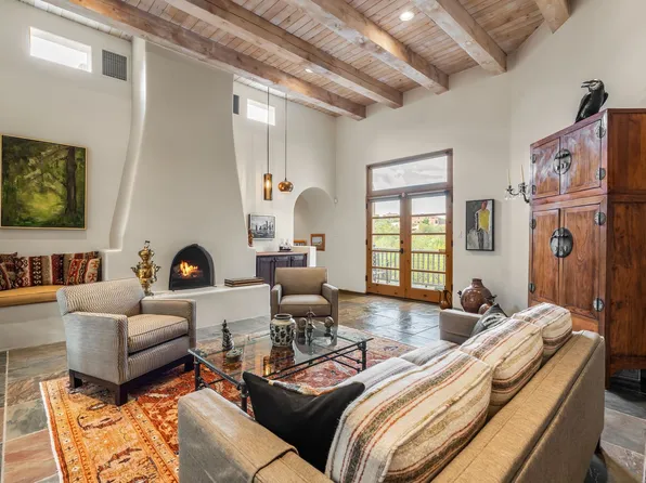 777 Paseo Cresta, Santa Fe, NM 87501