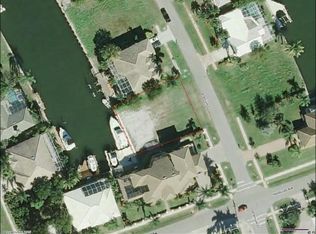 206 Geranium Ct, Marco Island, FL 34145