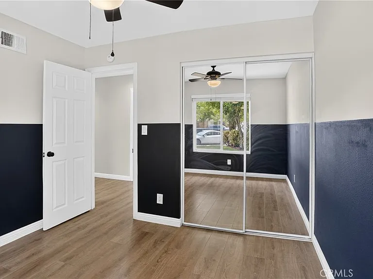 24441 Denise Pl — Photo 31
