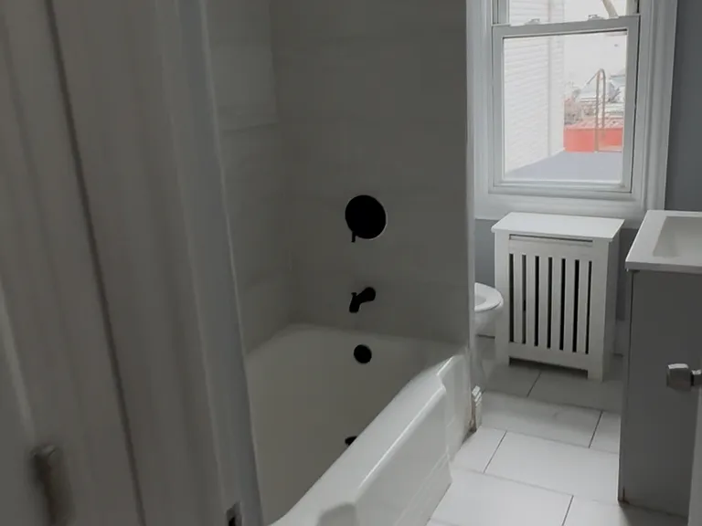 125 Fabyan Pl #2 — Photo 6