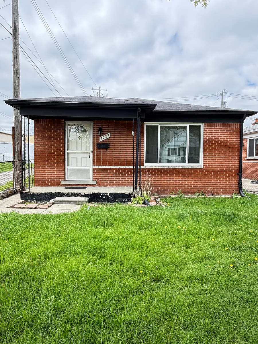 Building Photo - 7227 Bramell