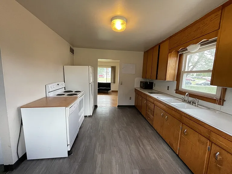1812 Arkansas St #1 — Photo 6