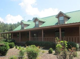 858 Guin Rd, Guin, AL 35563