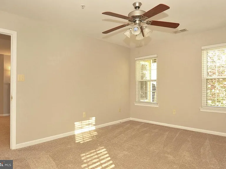 13103 Millhaven Pl #8 — Photo 13
