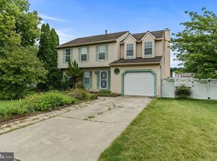 111 Rambling Rd, Lumberton, NJ 08048