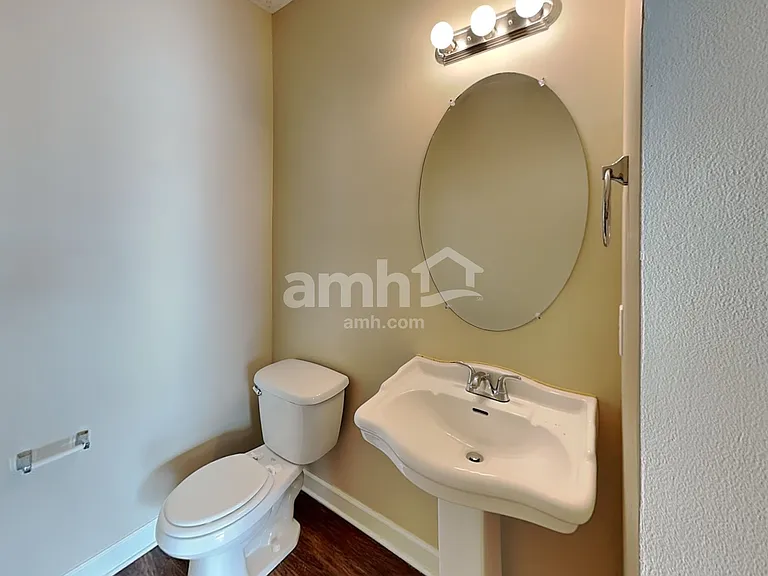 5935 Eastridge Ct — Photo 9