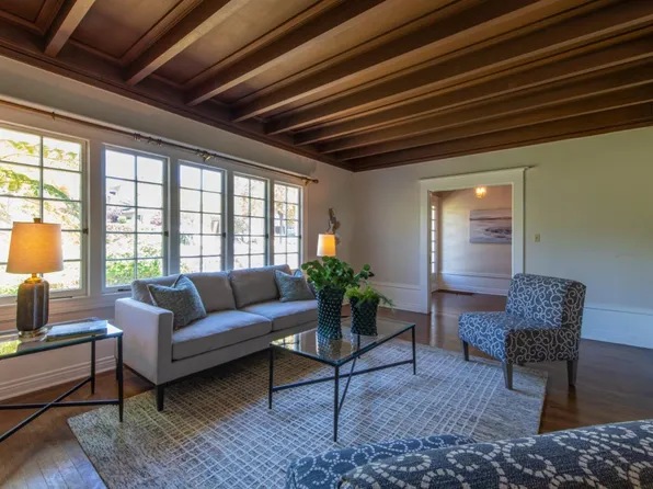 21 York Dr, Piedmont, CA 94611