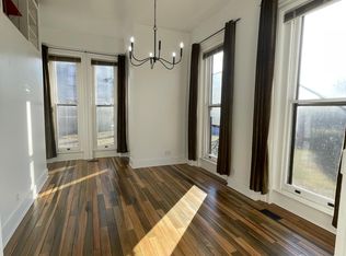 1135 S 1st St APT 1, Louisville, KY 40203