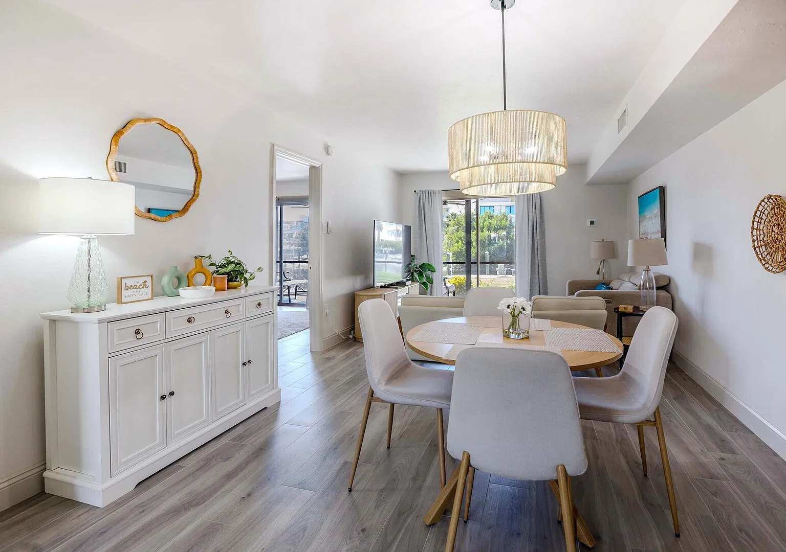 2BR Escape with Pool near Siesta Beach — Photo 4
