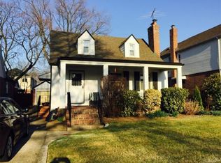 7553 177th St, Flushing, NY 11366