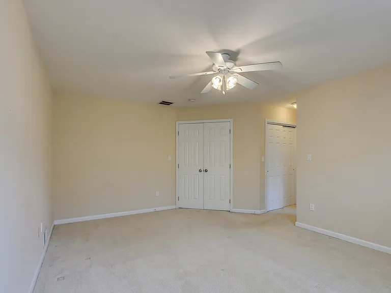 403 Taggert Dr — Photo 20
